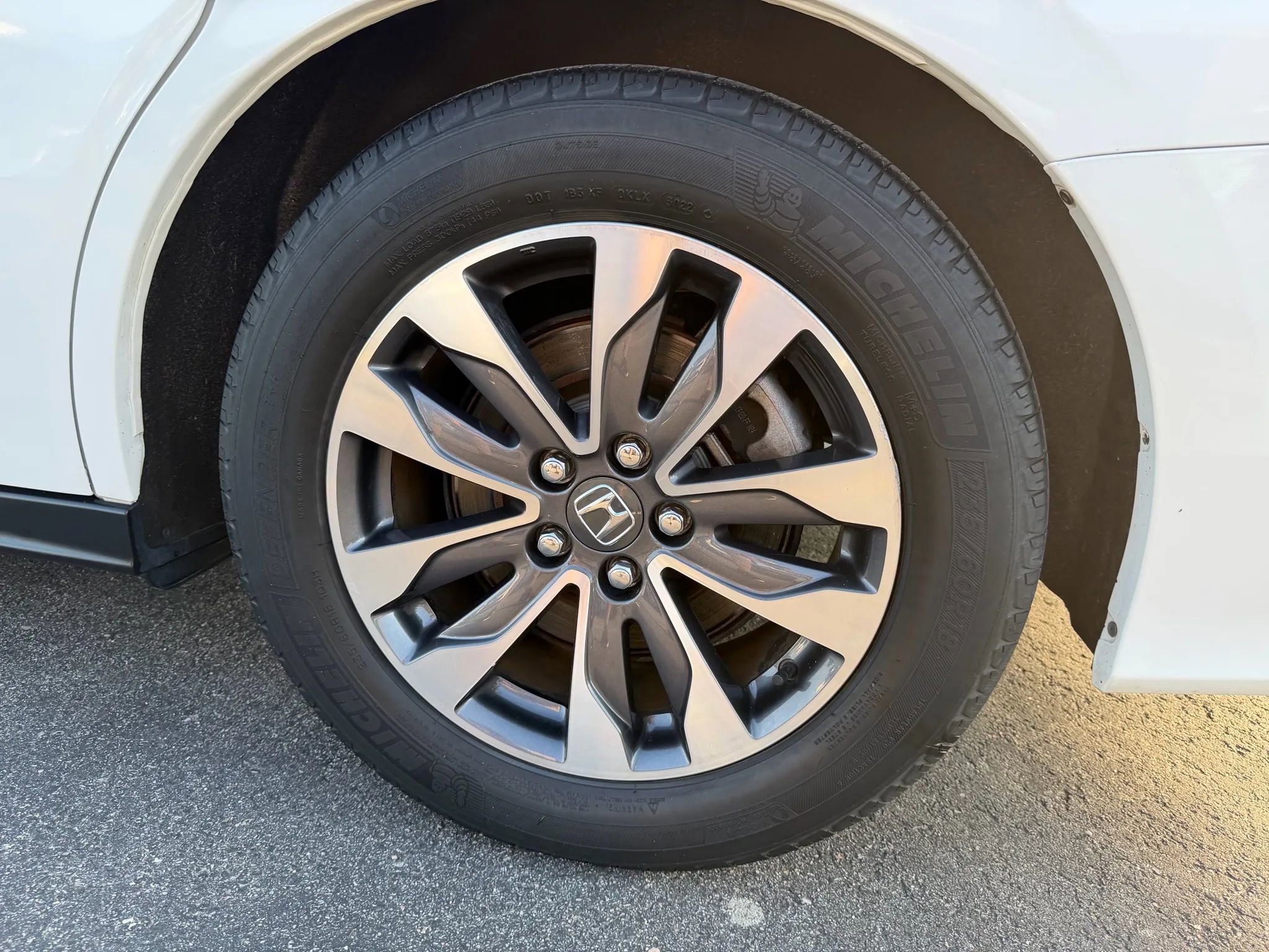 Used 2021 Honda Odyssey EX-L image 36