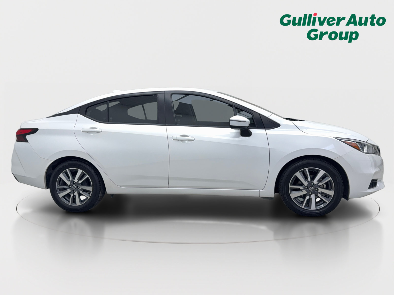 Used 2020 Nissan Versa SV FWD image 10