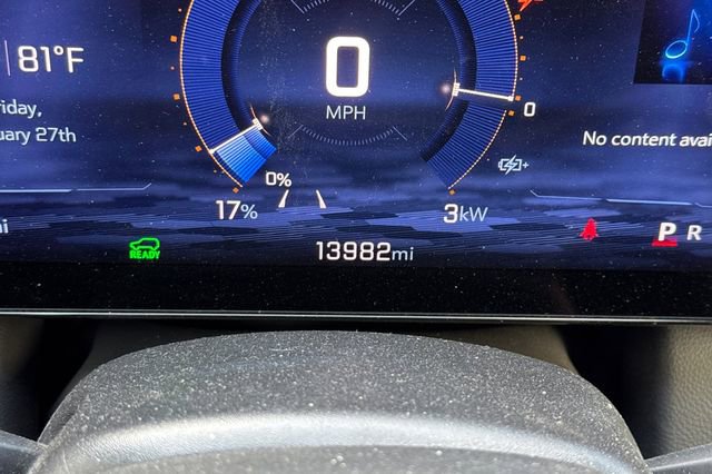 Certified 2024 Chevrolet Equinox EV LT image 37