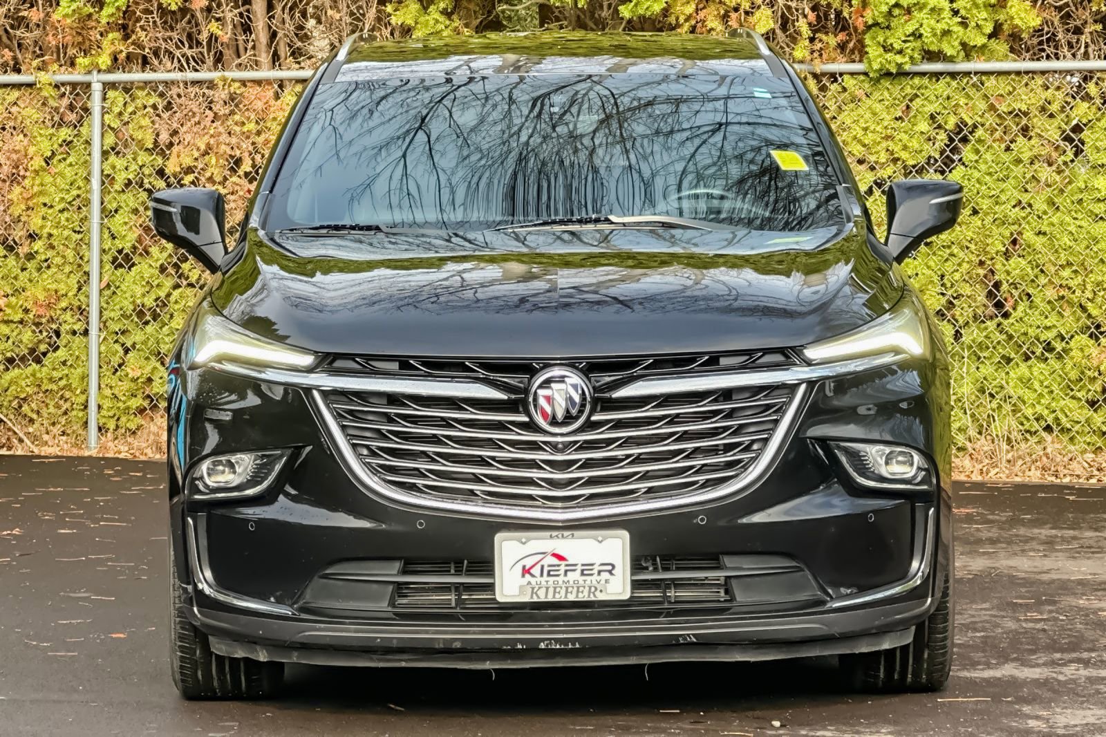 Used 2024 Buick Enclave Premium image 8