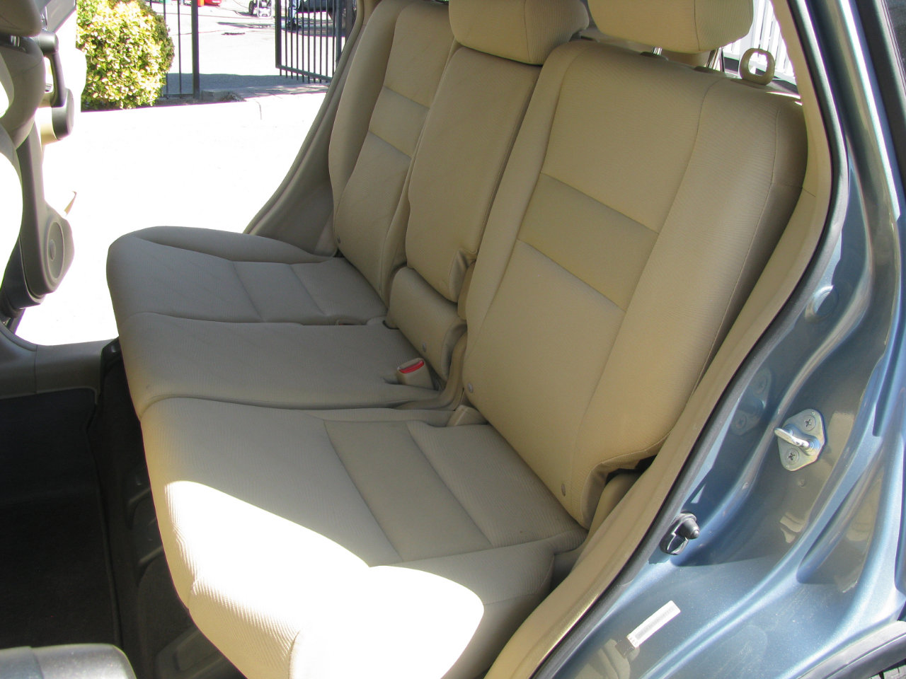 Used 2011 Honda CR-V LX image 11