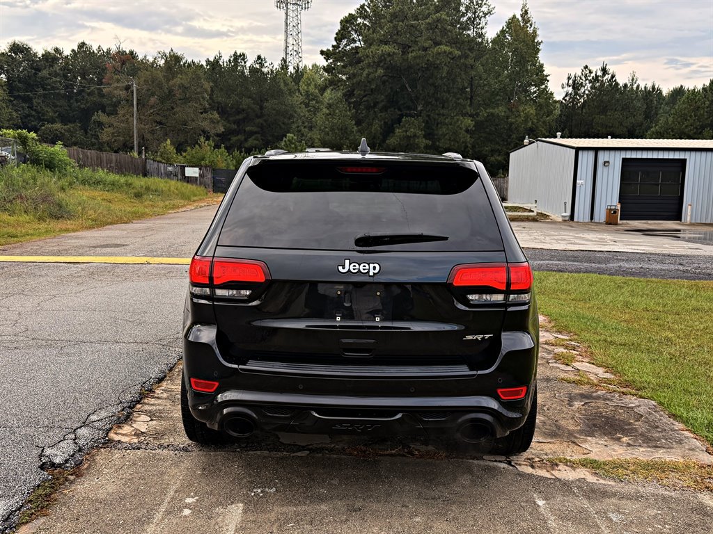 Used 2016 Jeep Grand Cherokee SRT w/ Trailer Tow Group IV AWD/4WD image 6
