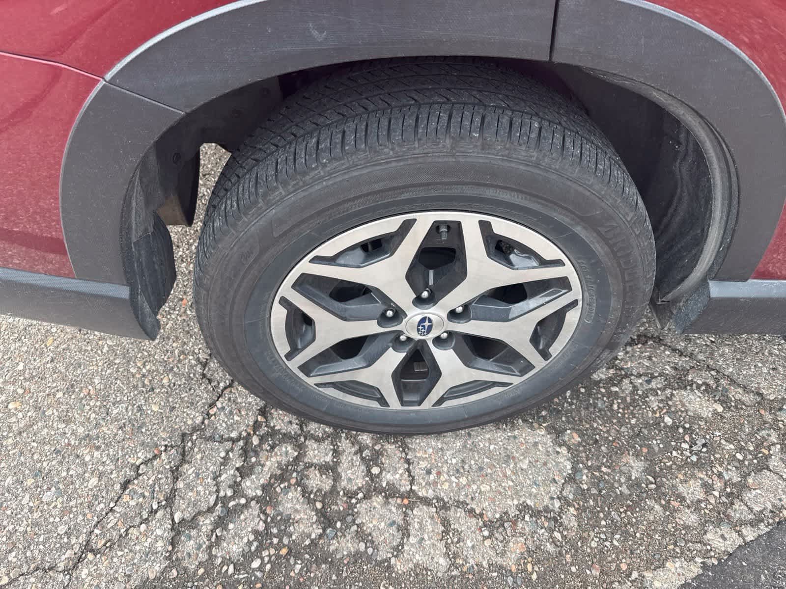 Certified 2024 Subaru Forester Premium AWD/4WD image 8