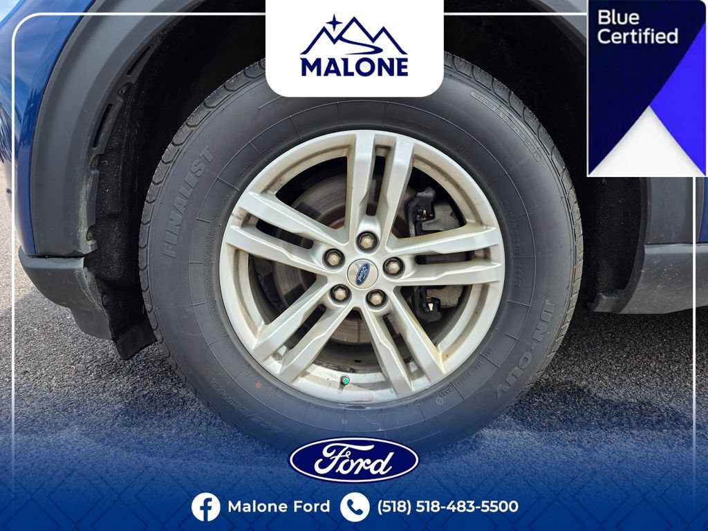 Used 2020 Ford Explorer XLT w/ Equipment Group 202A AWD/4WD image 14