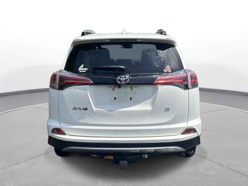 Used 2018 Toyota RAV4 SE w/ Power Extra Value Package FWD image 7