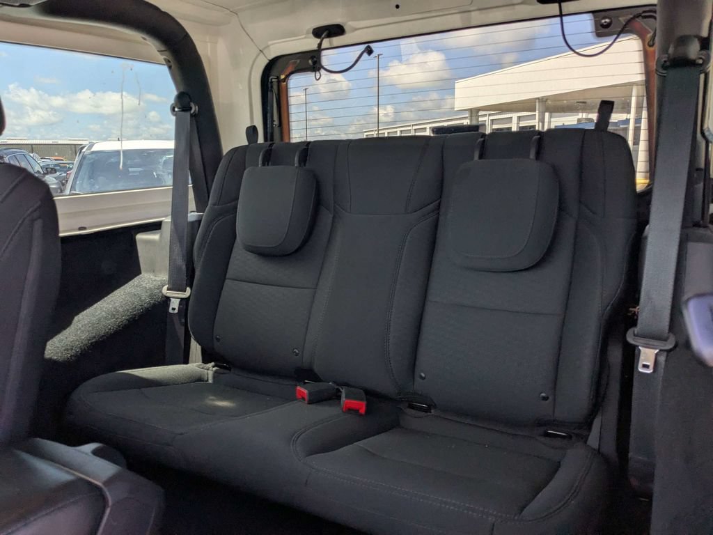 Used 2021 Jeep Wrangler Sport AWD/4WD image 13
