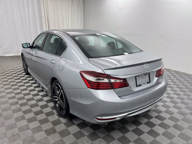 Used 2017 Honda Accord Sport Special Edition image 6