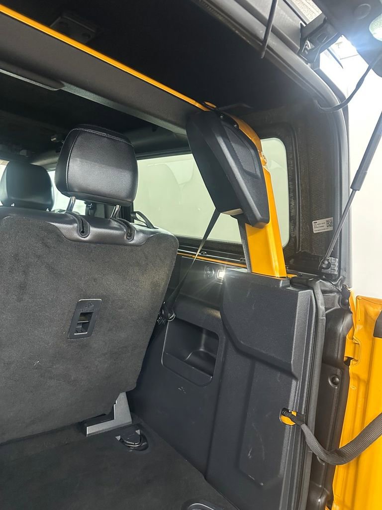 Used 2021 Ford Bronco Wildtrak image 32