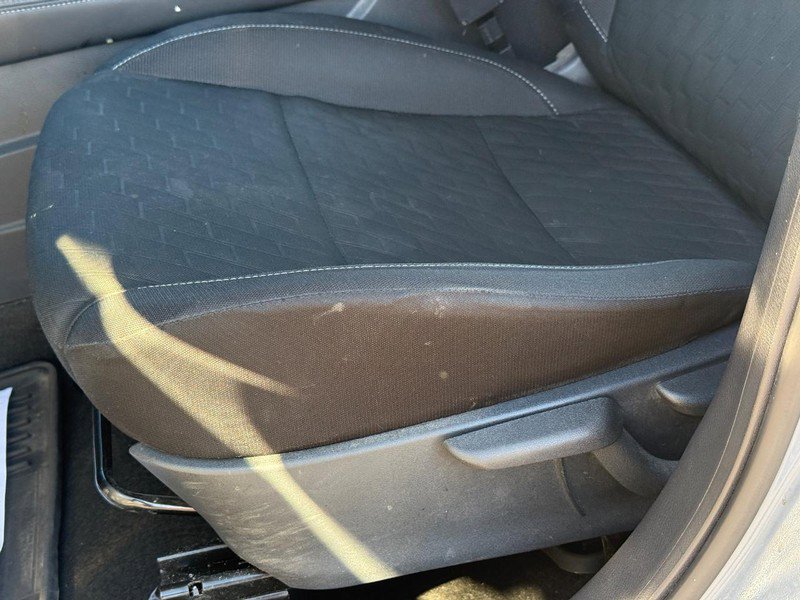 Used 2023 Nissan Kicks SV FWD image 22