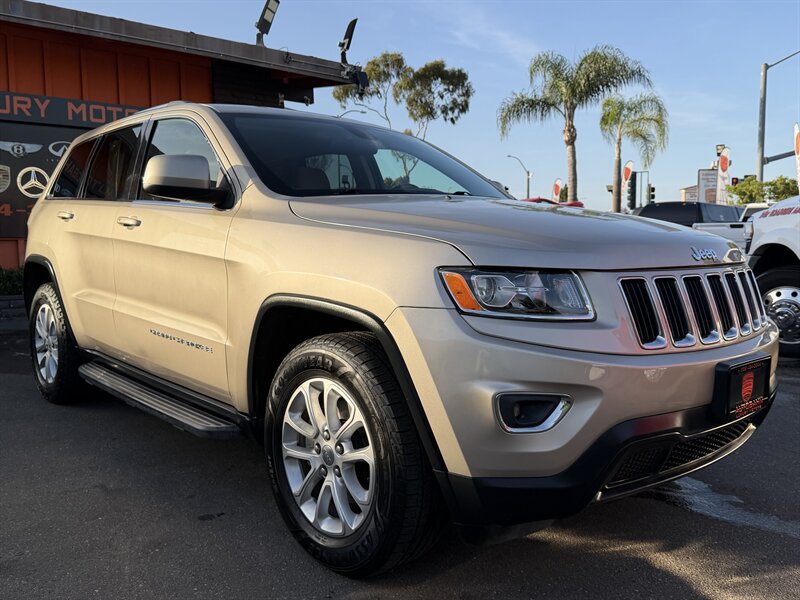 Used 2014 Jeep Grand Cherokee Laredo w/ Quick Order Package 23E RWD image 24