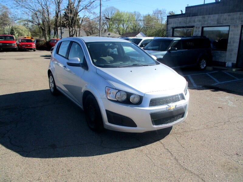 Used 2016 Chevrolet Sonic LS image 1