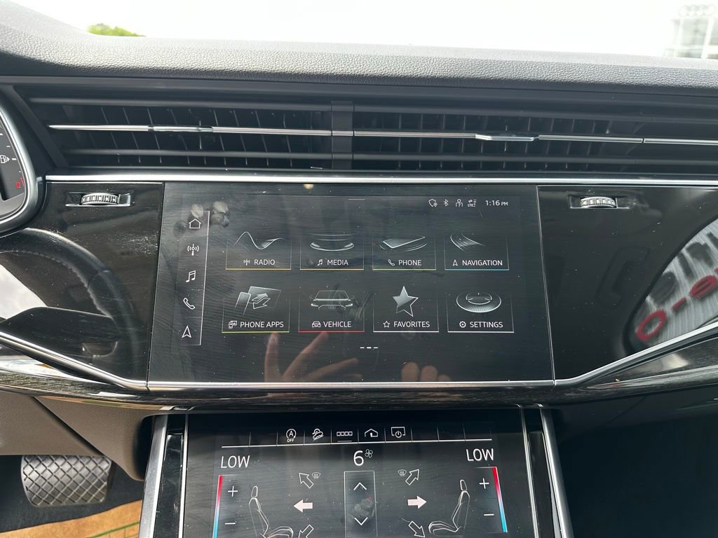 Used 2022 Audi Q7 3.0T Premium w/ Convenience Package AWD/4WD image 17