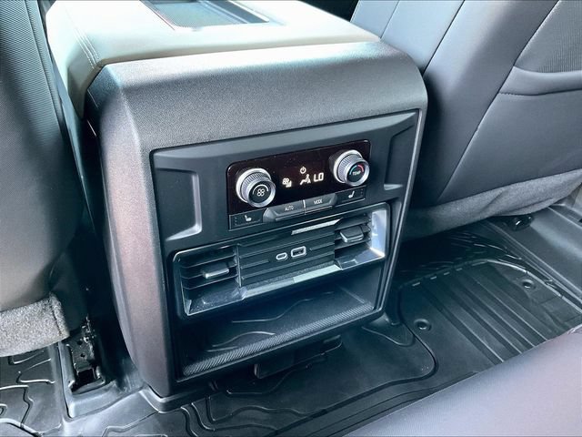 Used 2026 GMC Hummer EV SUV w/ LPO, Dark Essentials Package AWD/4WD image 12