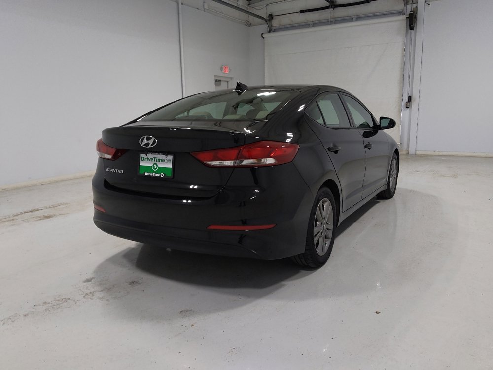 Used 2018 Hyundai Elantra SEL w/ Cargo Package FWD image 9