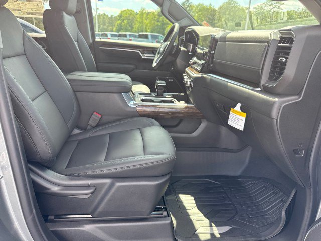 New 2026 GMC Sierra 1500 Elevation w/ Elevation Premium Package AWD/4WD image 9