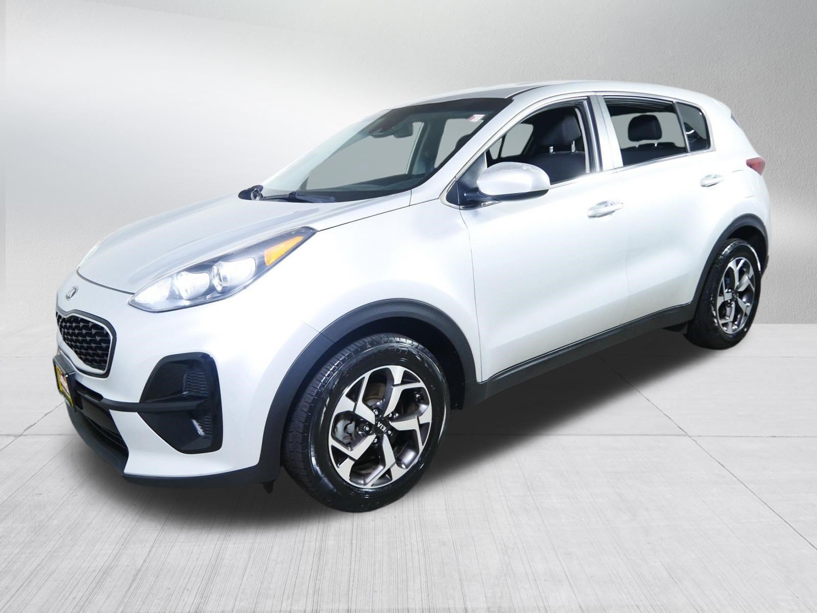 Used 2020 Kia Sportage LX FWD image 3