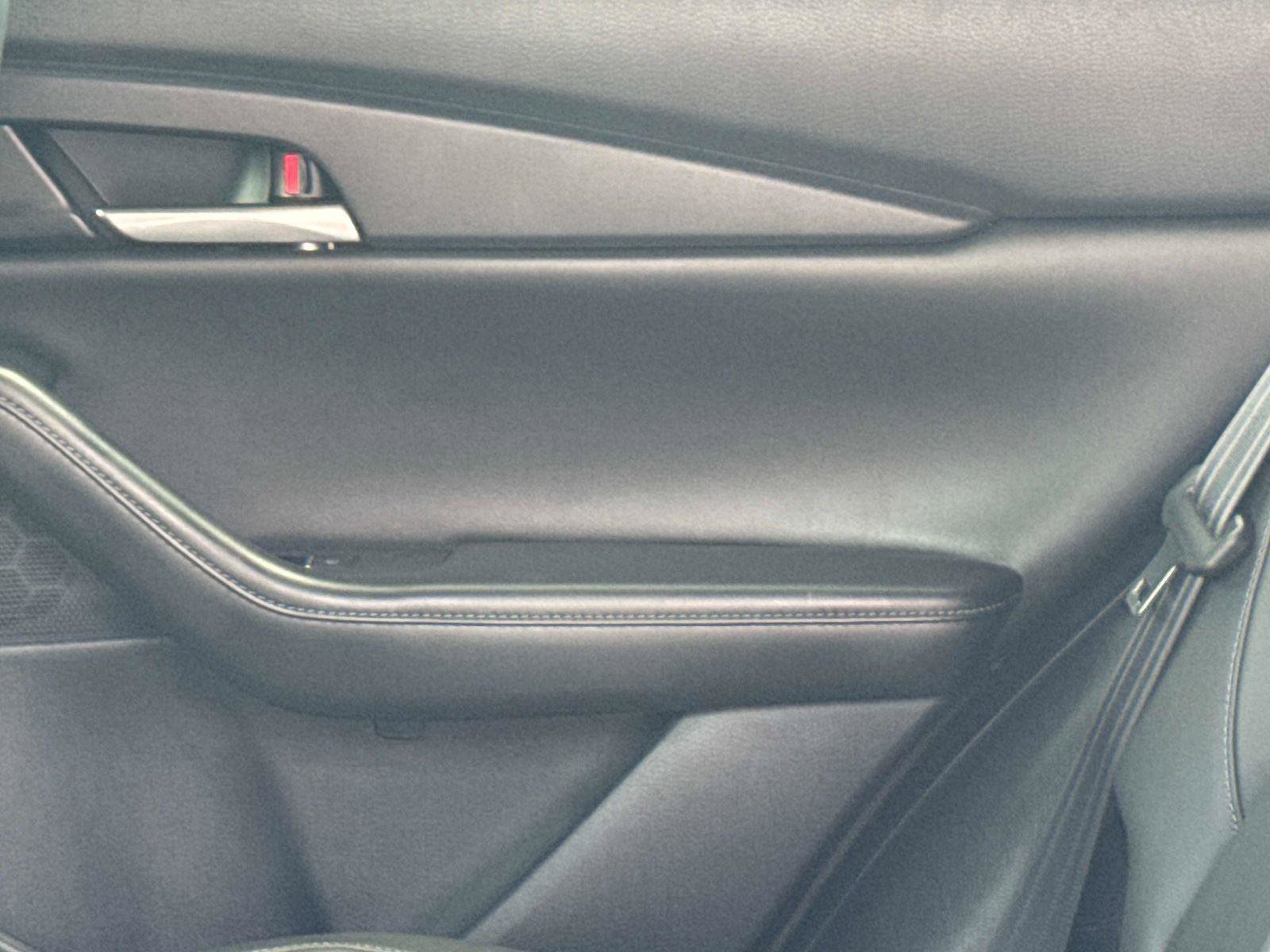 Certified 2022 MAZDA CX-30 AWD 2.5 S w/ Select Package image 13