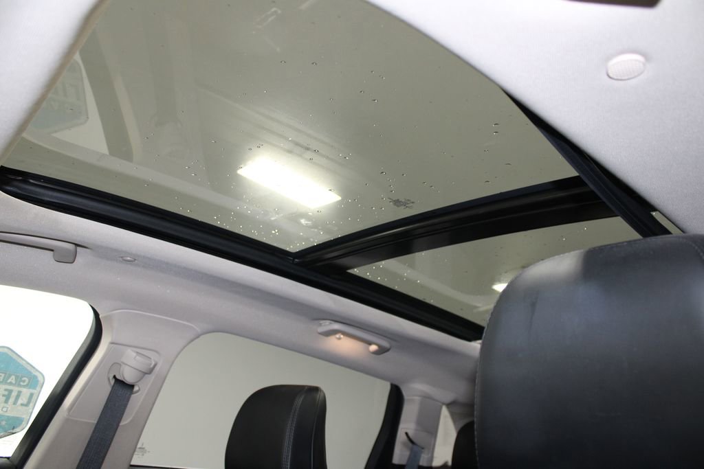 Used 2022 Lincoln Nautilus Reserve image 55