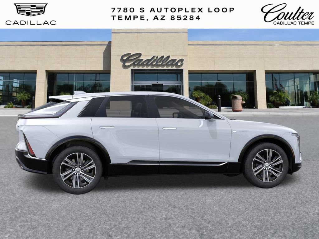 New 2026 Cadillac Lyriq Luxury RWD image 6