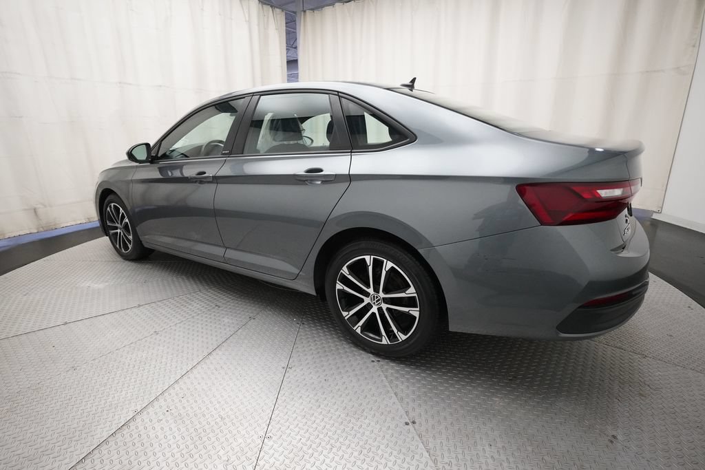 Used 2024 Volkswagen Jetta Sport FWD image 30