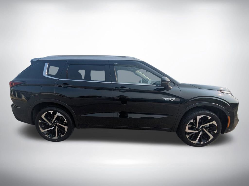 New 2025 Mitsubishi Outlander SEL AWD/4WD image 2