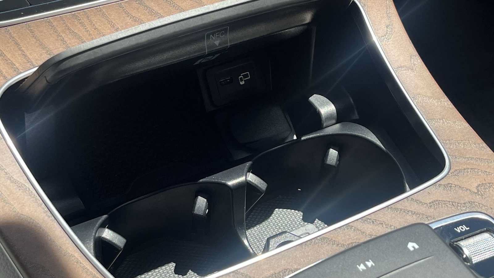 Certified 2023 Mercedes-Benz E 350 4MATIC Sedan image 46