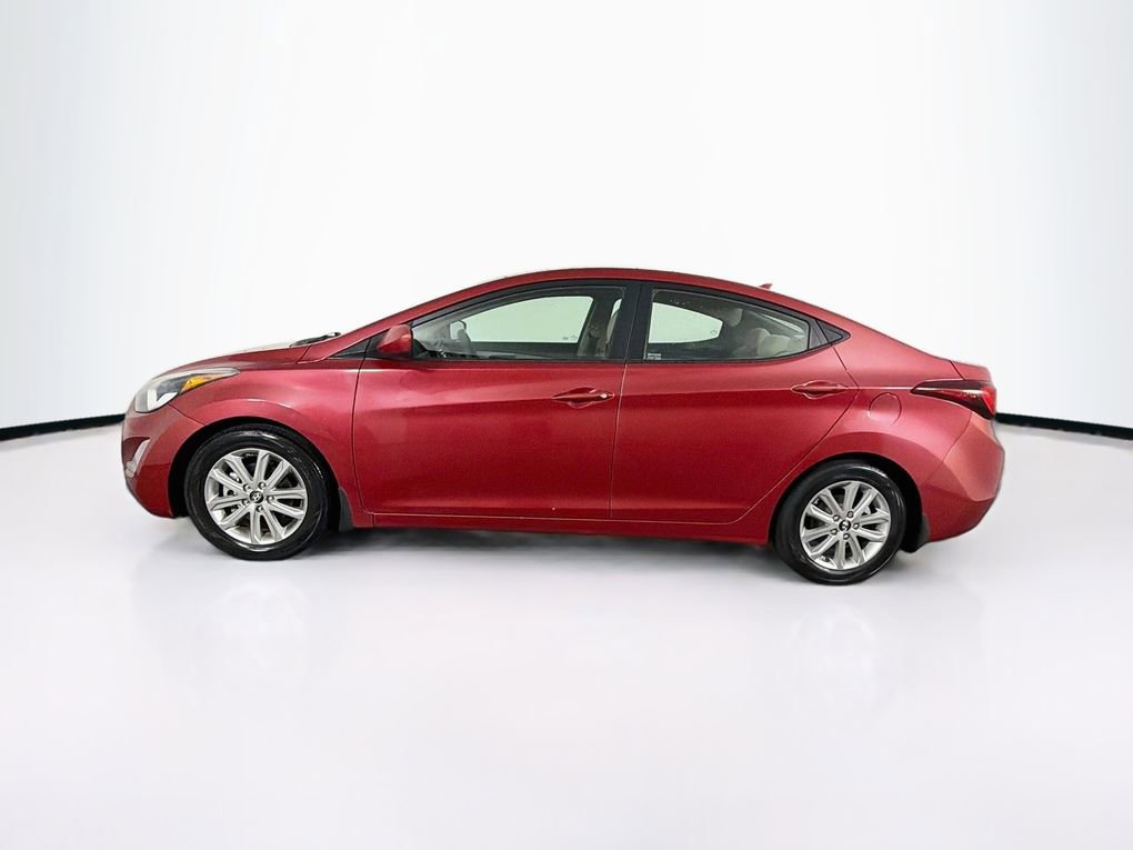 Used 2014 Hyundai Elantra SE w/ Option Group 02 FWD image 6