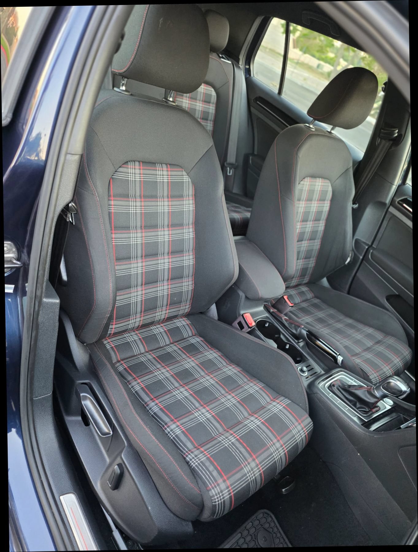 Used 2017 Volkswagen GTI Sport FWD image 14