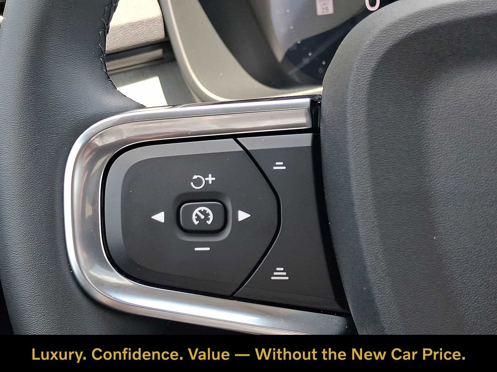 Certified 2026 Volvo XC40 B5 Core w/ Protection Package Premier AWD/4WD image 22