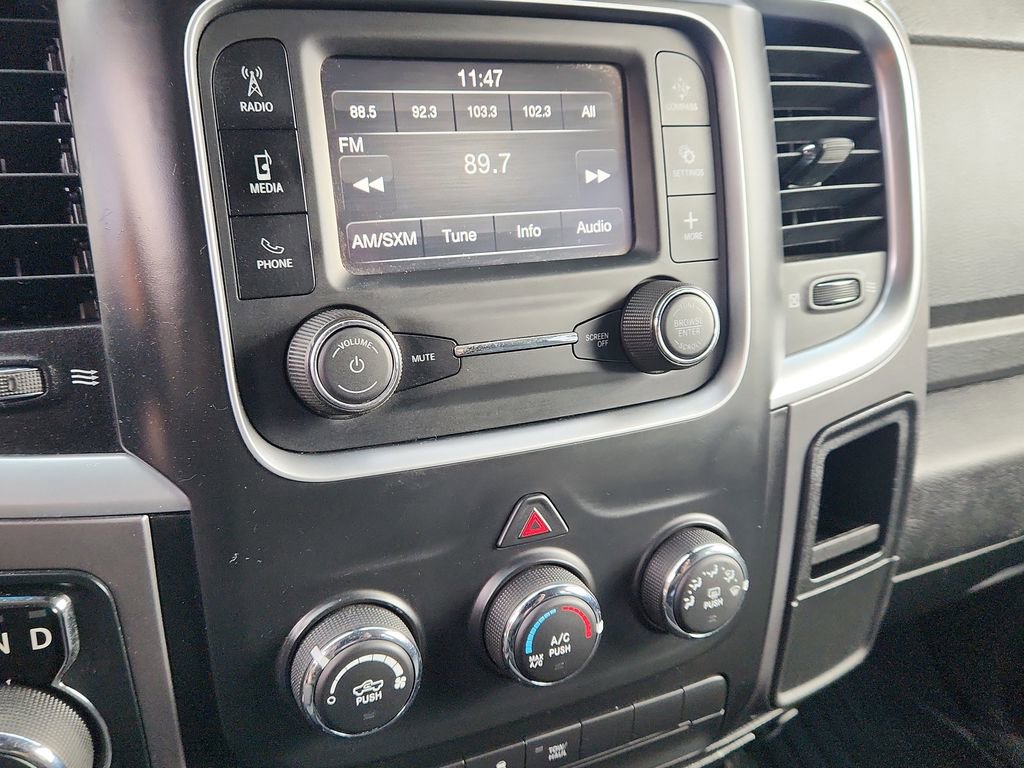 Used 2021 RAM 1500 Classic SLT image 23