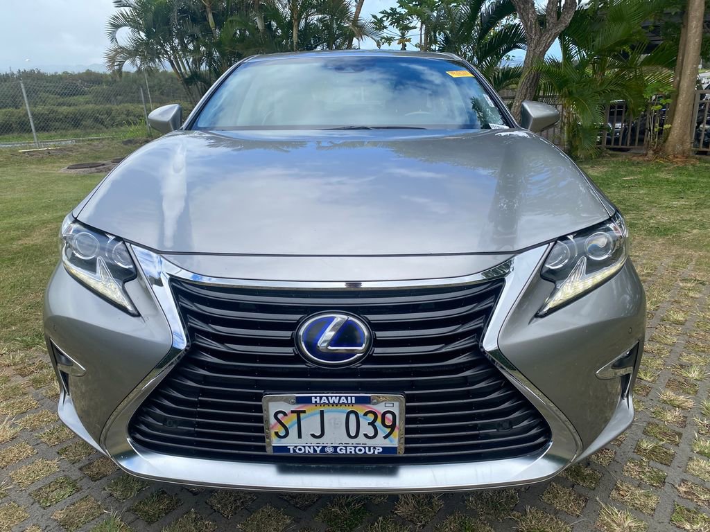 Used 2016 Lexus ES 300h FWD image 20