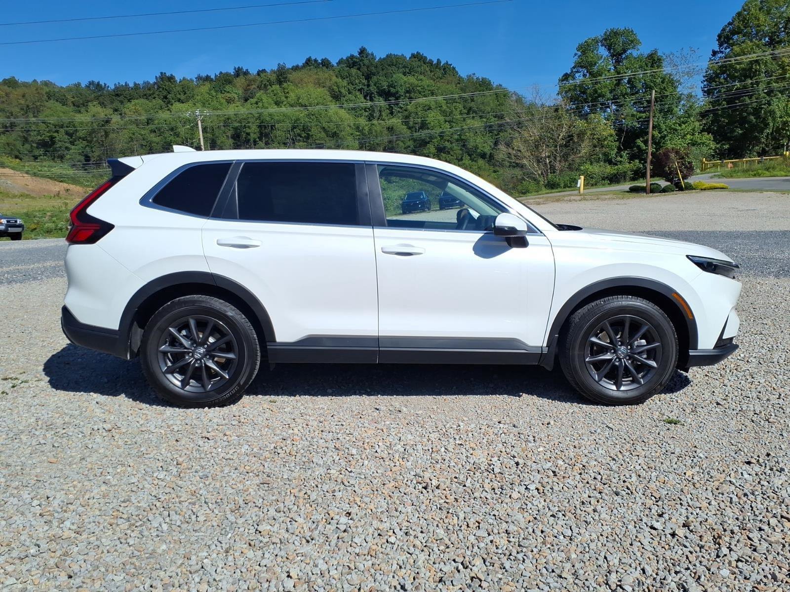 Used 2026 Honda CR-V EX-L image 4