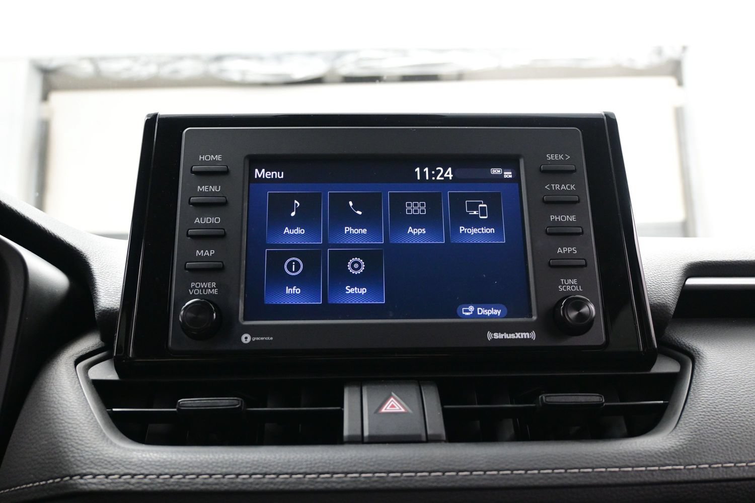 Used 2022 Toyota RAV4 LE AWD/4WD image 18