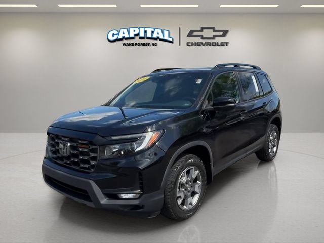 Used 2023 Honda Passport TrailSport image 1