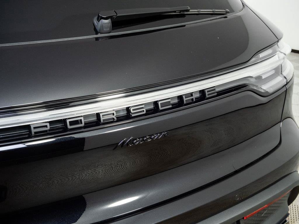 New 2026 Porsche Macan AWD/4WD image 37