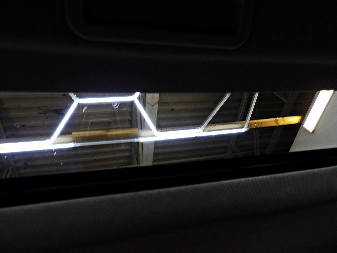 Used 2013 Ford Fusion SE FWD image 18