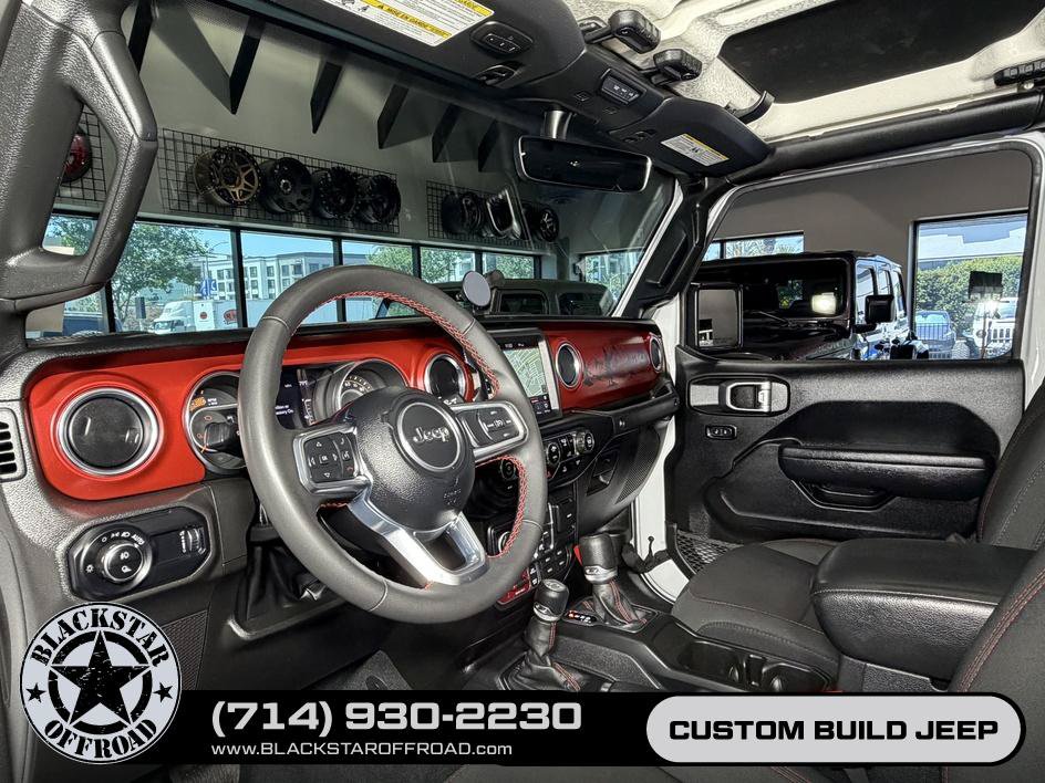 Used 2023 Jeep Gladiator Rubicon w/ Trailer Tow Package AWD/4WD image 15