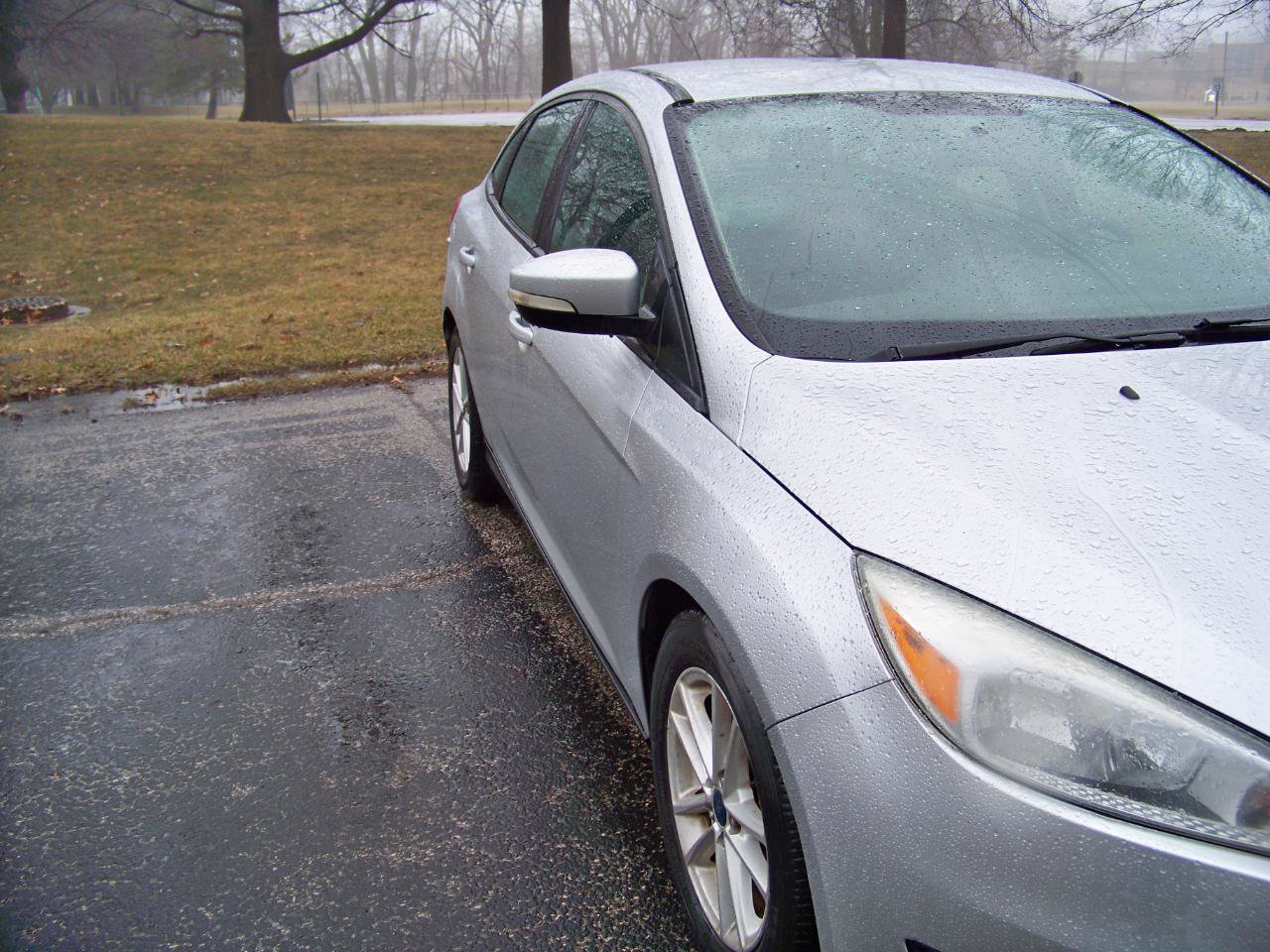 Used 2016 Ford Focus SE FWD image 6