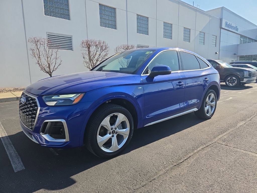 Used 2023 Audi Q5 2.0T Premium Plus w/ Premium Plus Package image 2
