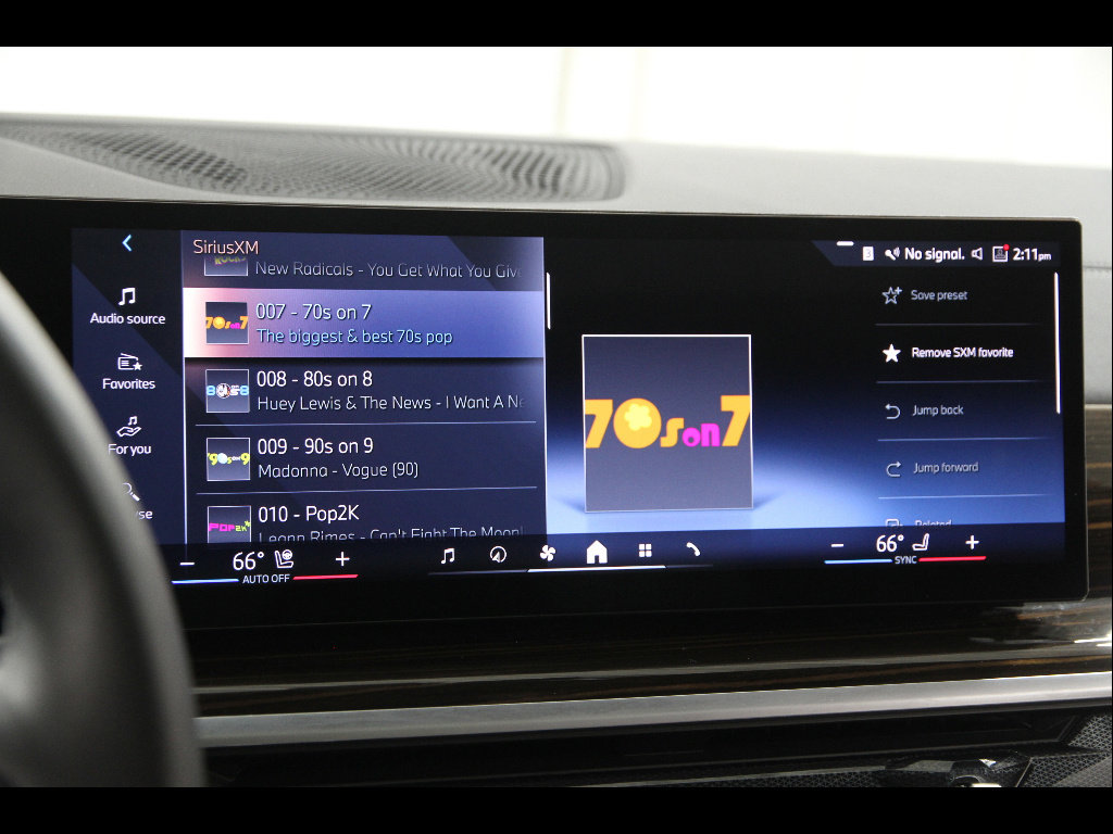 Certified 2025 BMW X5 xDrive40i w/ Climate Comfort Package image 12