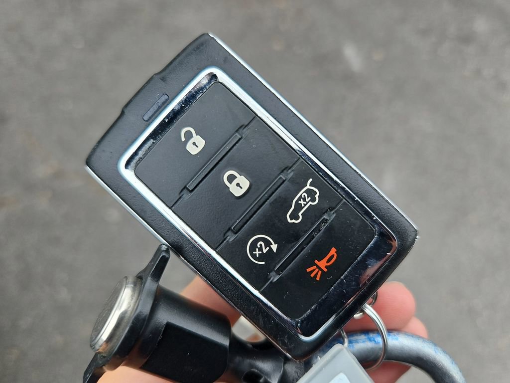 Used 2022 Jeep Grand Cherokee Summit AWD/4WD image 40