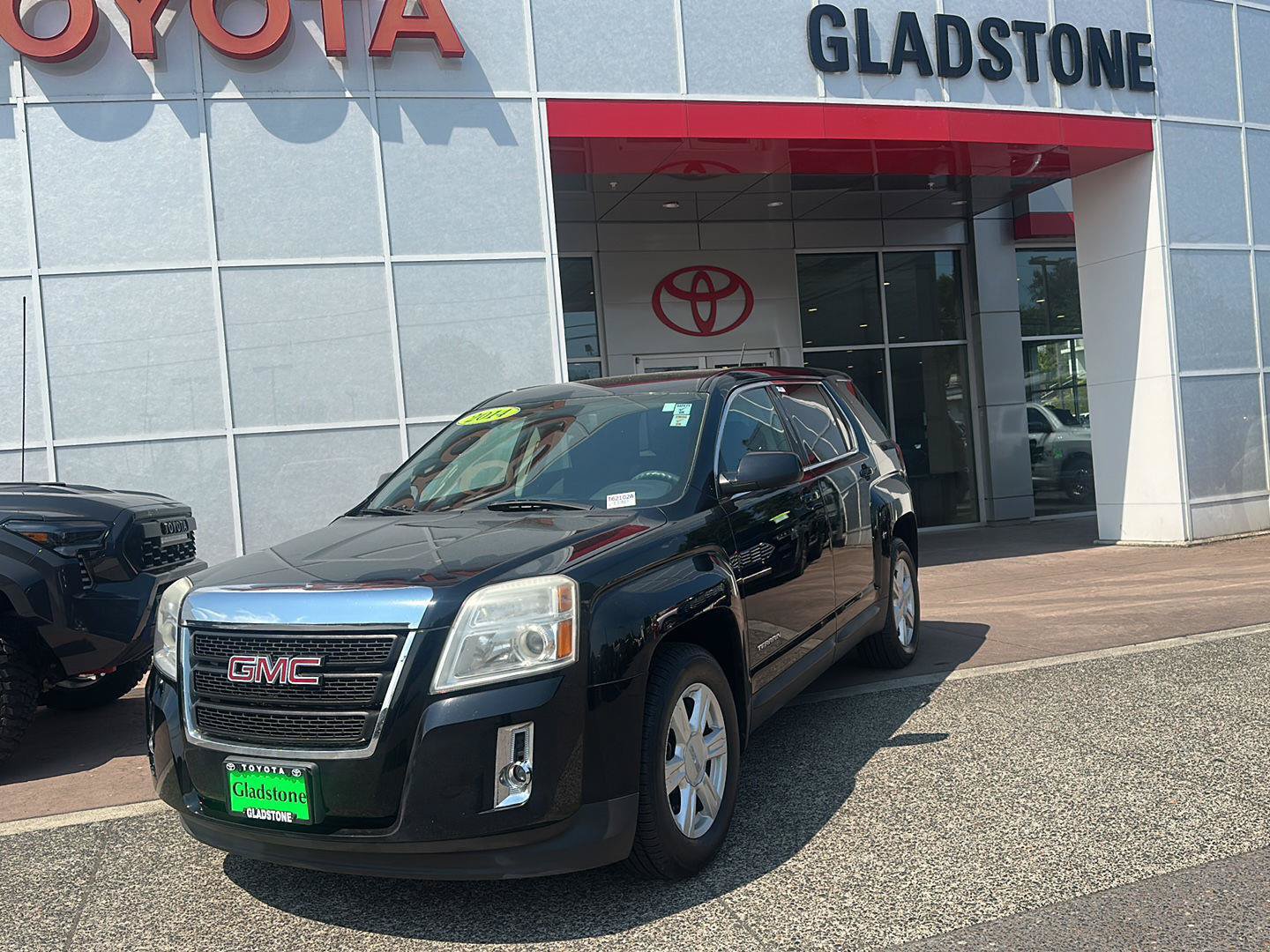 Used 2014 GMC Terrain SLE AWD/4WD image 1