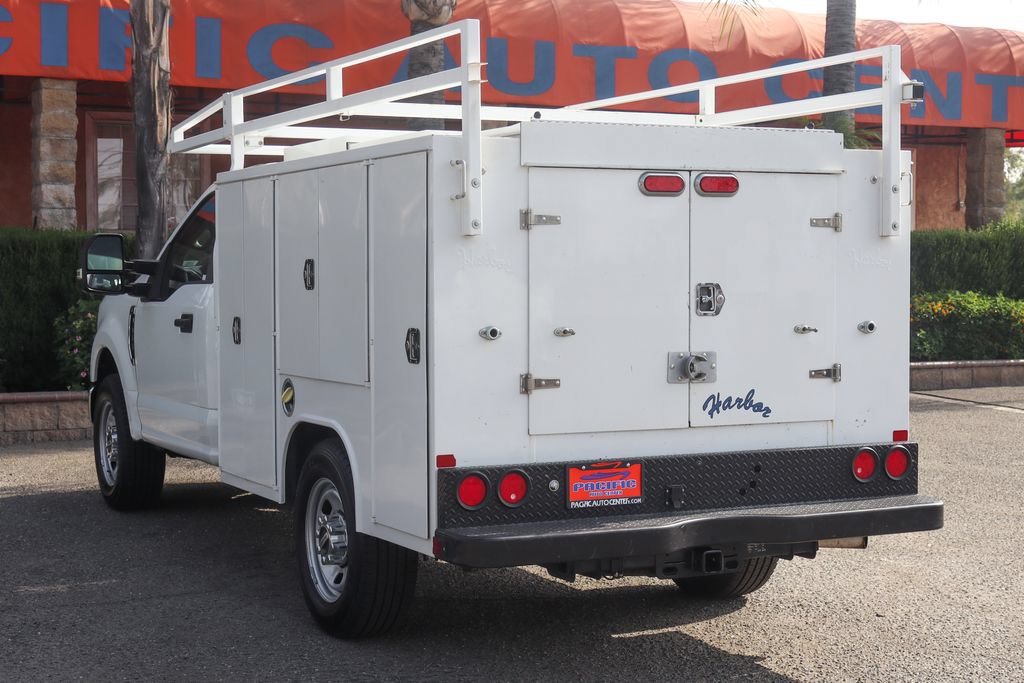 Used 2022 Ford F350 XL w/ Power Equipment Group RWD image 7