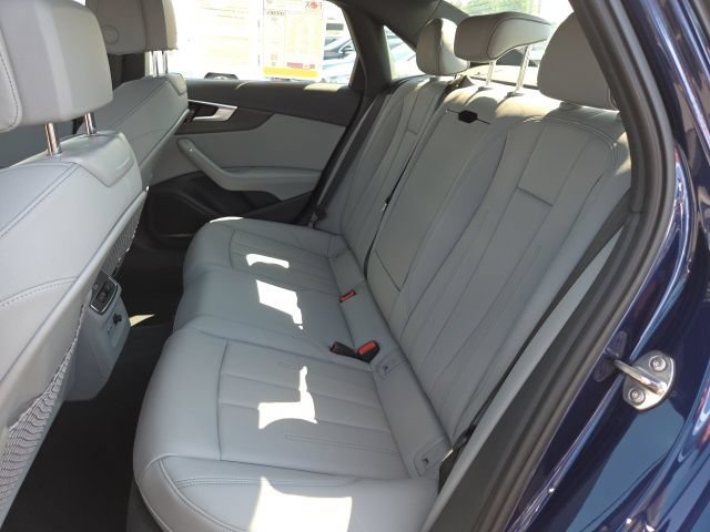 Used 2022 Audi A4 2.0T Premium Plus AWD/4WD image 11