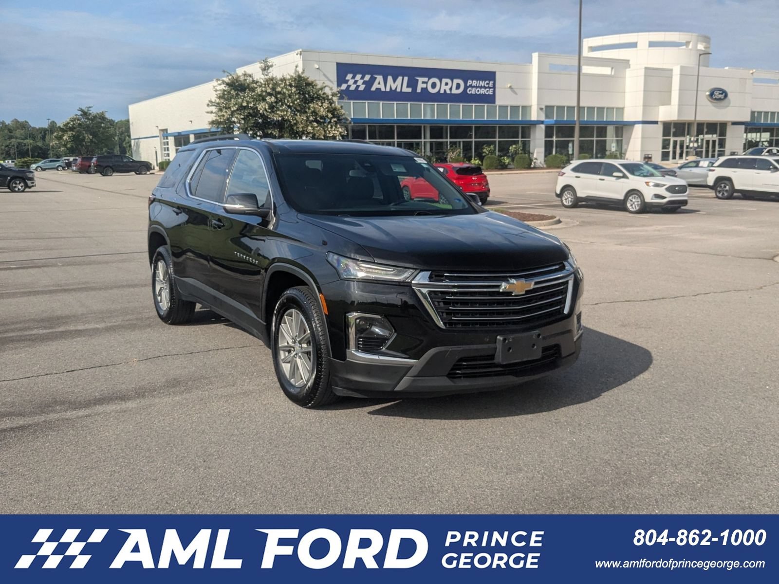 Used 2022 Chevrolet Traverse LT AWD/4WD image 1