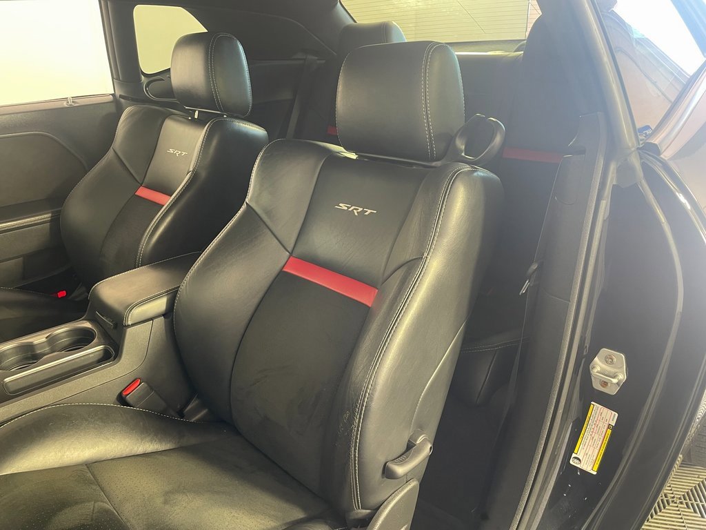 Used 2009 Dodge Challenger SRT8 w/ SRT Option Group II image 20