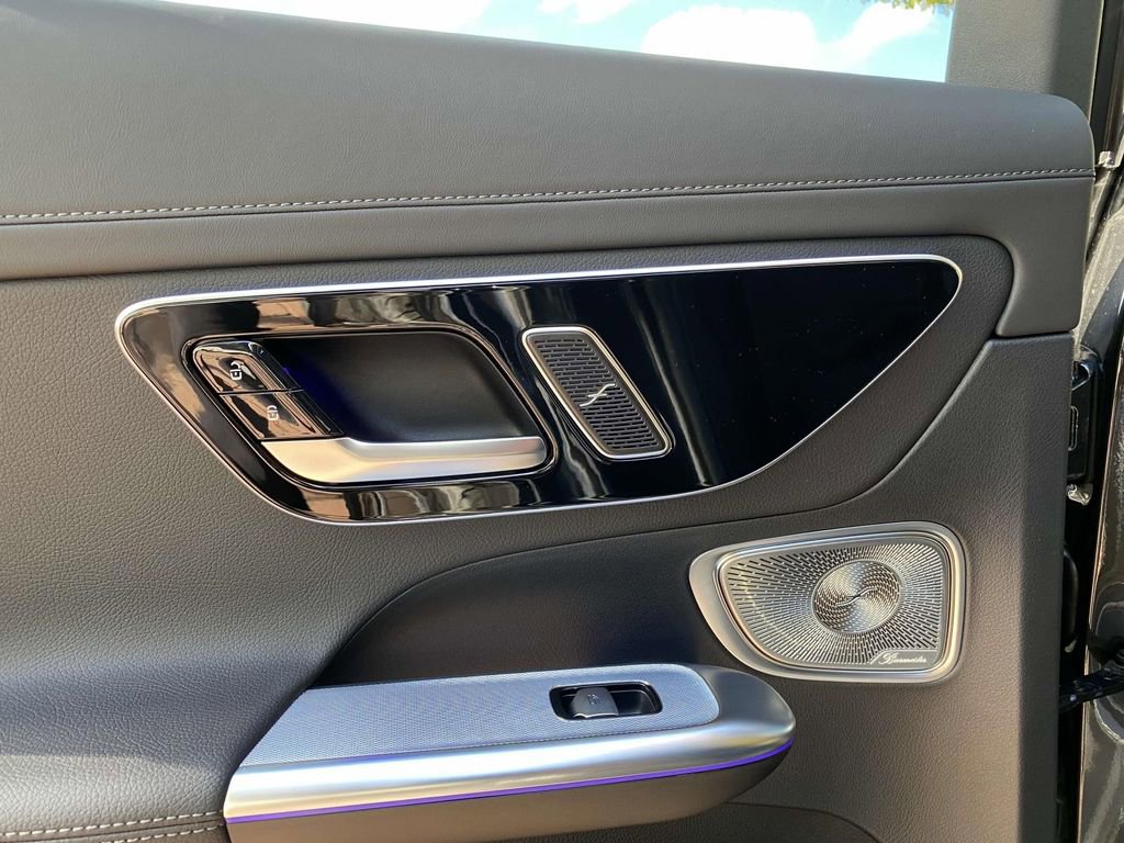 Certified 2025 Mercedes-Benz GLC 300 image 16