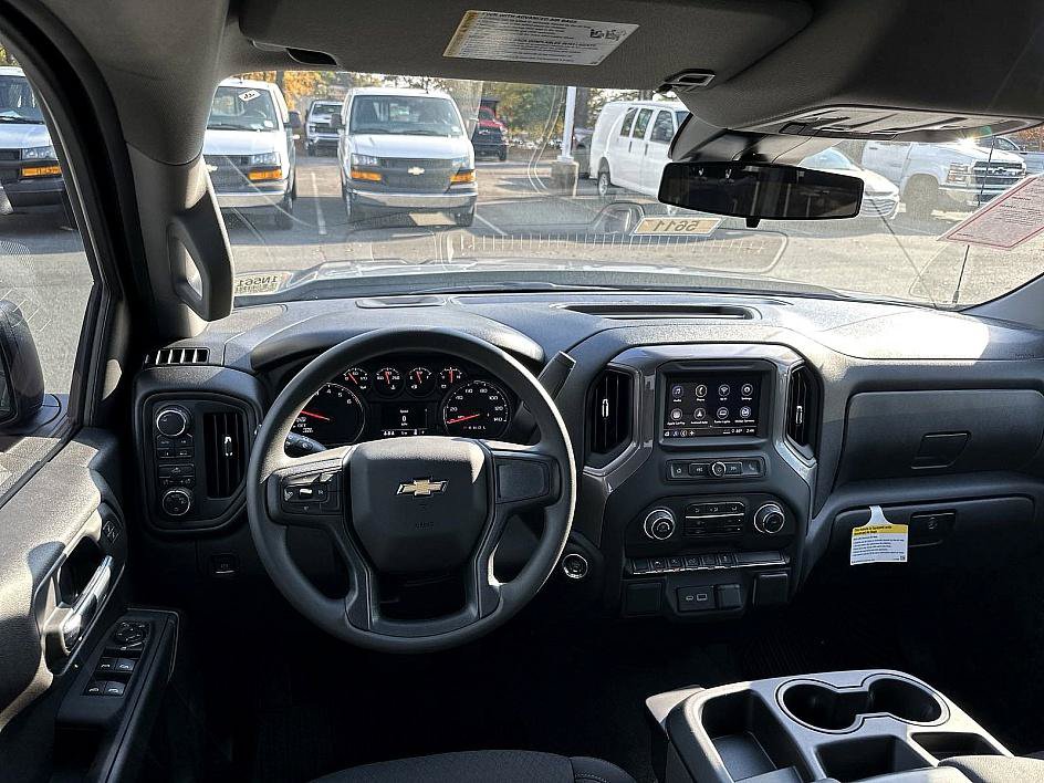 New 2024 Chevrolet Silverado 1500 Custom AWD/4WD image 10