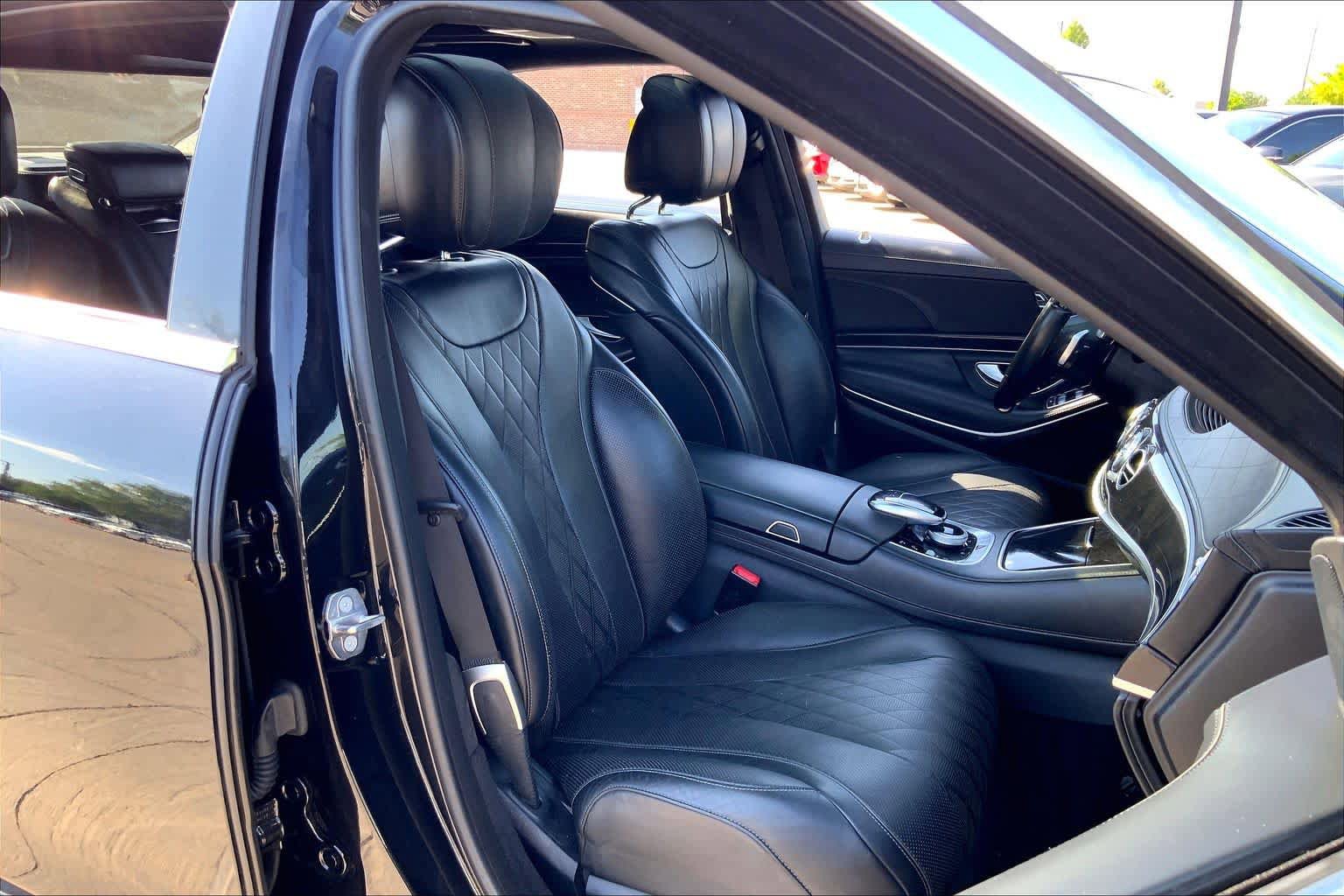 Used 2019 Mercedes-Benz S 560 4MATIC Sedan image 9