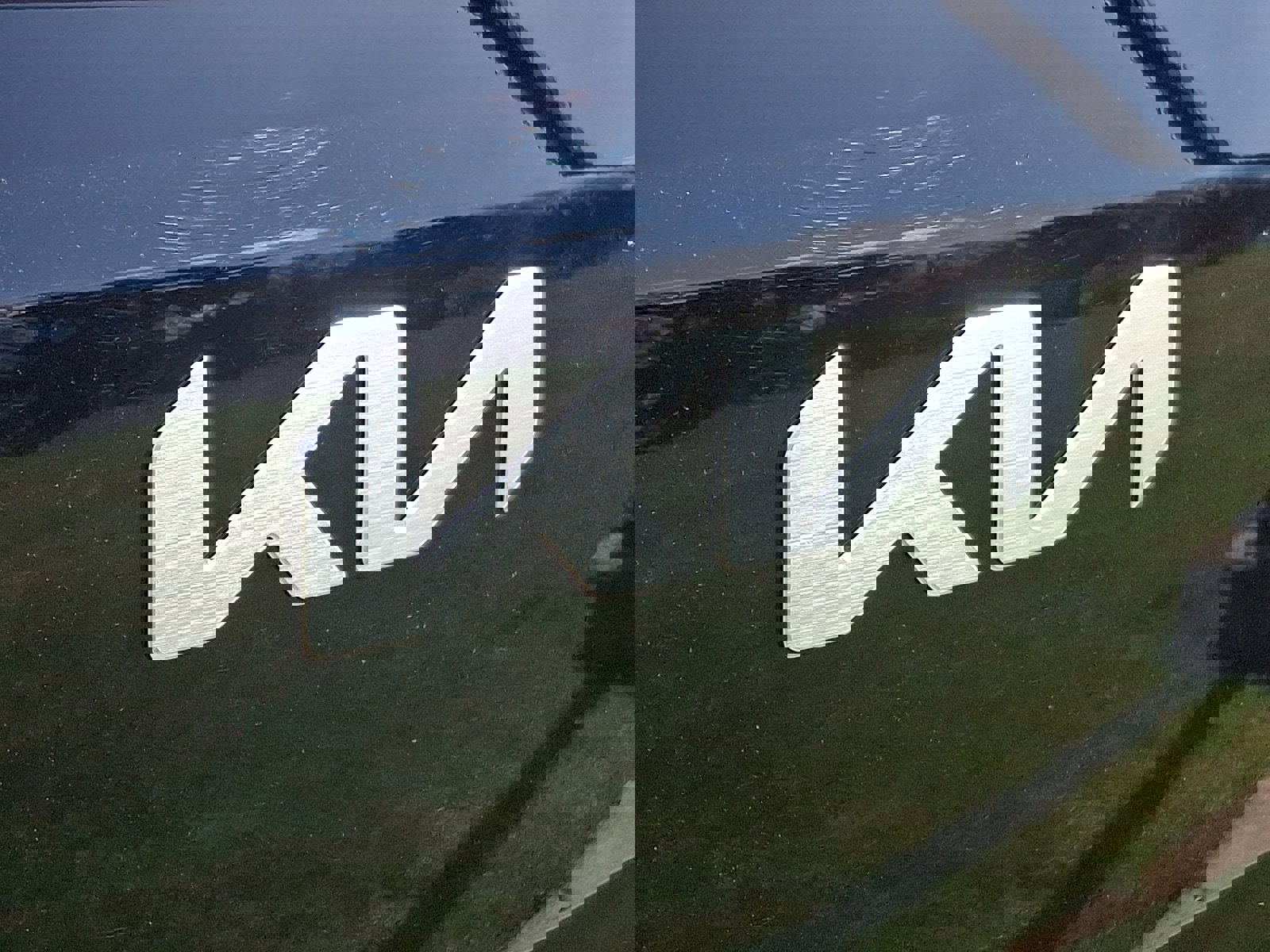 New 2026 Kia Carnival EX image 17